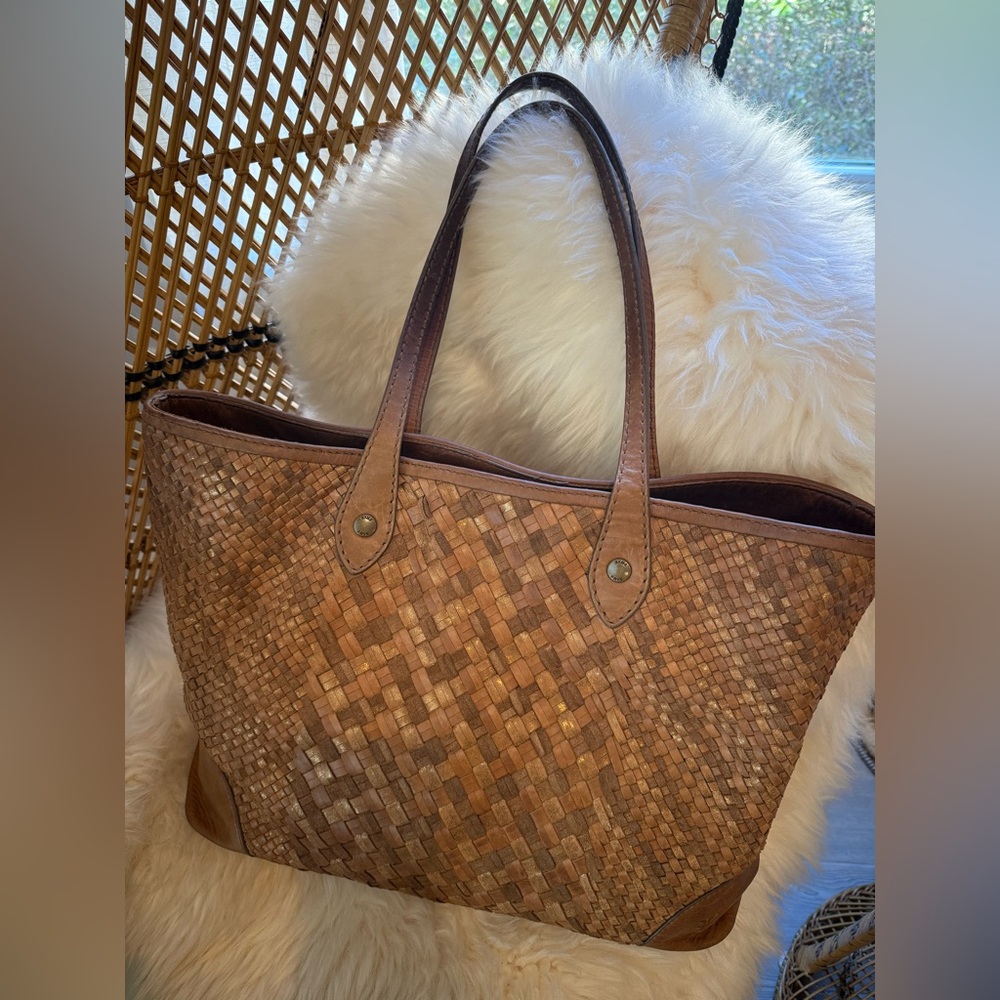 Frye Leather Woven Melissa Basket Shopper Tote/ Shoulder Bag in Cognac